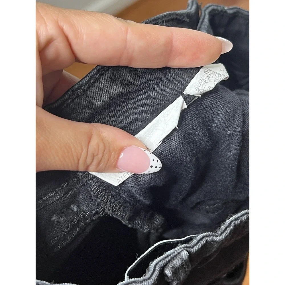 Zara Black Skinny Jeans Size 4 Minimalist Quiet Luxury‎ Clean Girl Stretch Denim